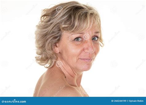 nude mature women